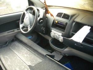 Gebrauchte Elektrisches Fenster Schalter Daihatsu Sirion 2 (M3) 1.3 16V DVVT Preis auf Anfrage angeboten von Boekholt autodemontage B.V