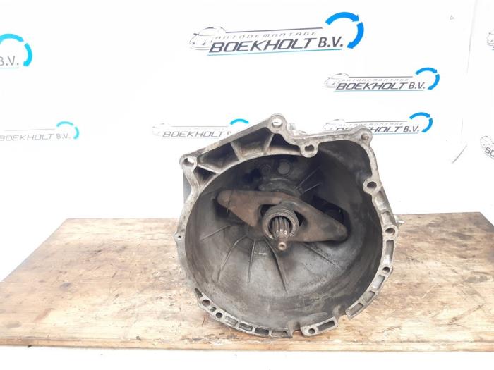 Getriebe van een BMW 3 serie (E36/4) 316i 1993