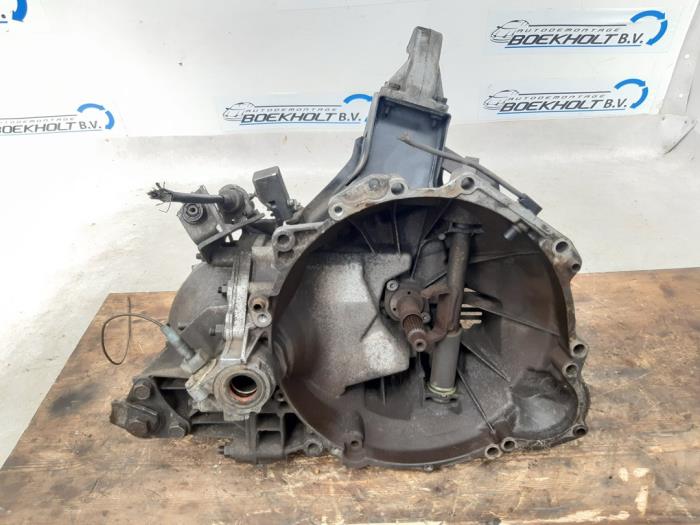 Gebrauchte Getriebe Opel Sintra 2.2i GLS,CD 16V Preis € 175,00 Margenregelung angeboten von Boekholt autodemontage B.V