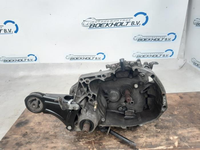 Gebrauchte Getriebe Renault Twingo (C06) 1.2 SPi Phase I Preis € 100,00 Margenregelung angeboten von Boekholt autodemontage B.V