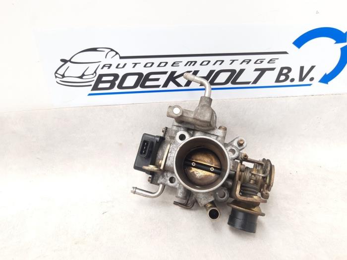 Gebrauchte Drosselklappengehäuse Daihatsu Charade (G200/203) 1.5 Shortback SX/Valera 16V Preis € 35,00 Margenregelung angeboten von Boekholt autodemontage B.V