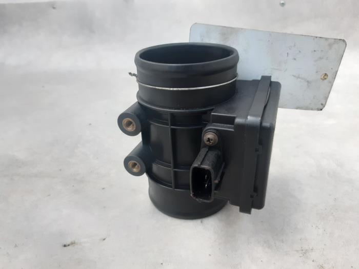 Gebrauchte Luftmassenmesser Mazda 323 C (BA13) 1.5i 16V Preis € 25,00 Margenregelung angeboten von Boekholt autodemontage B.V
