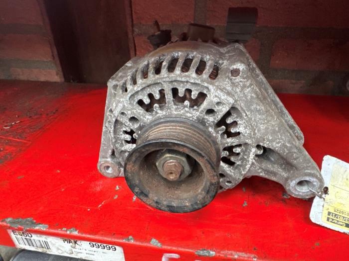 Gebrauchte Dynamo Toyota Celica (ZZT230/231) 1.8i 16V Preis € 28,00 Margenregelung angeboten von Boekholt autodemontage B.V