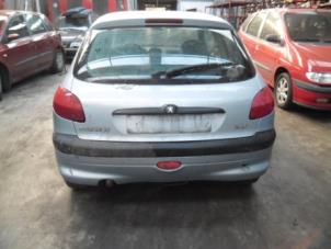 Used Taillight, left Peugeot 206 (2A/C/H/J/S) 1.4 XR,XS,XT,Gentry Price on request offered by Boekholt autodemontage B.V