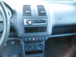 Used Dashboard Volkswagen Lupo (6X1) 1.0 MPi 50 Price on request offered by Boekholt autodemontage B.V