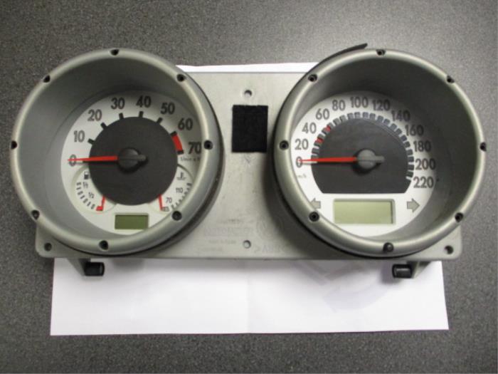 Instrument panel from a Volkswagen Lupo (6X1) 1.0 MPi 50 1999