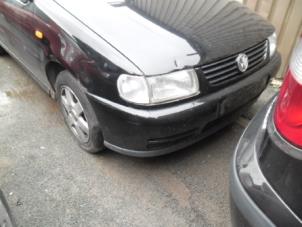 Used Headlight, right Volkswagen Polo III (6N1) 1.4i 60 Price on request offered by Boekholt autodemontage B.V