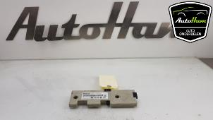 Used Antenna Amplifier BMW 3 serie (E90) 318i 16V Price € 20,00 Margin scheme offered by AutoHam