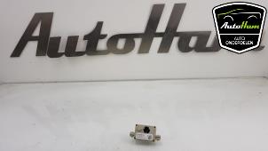 Used Antenna Amplifier BMW 3 serie (E90) 318i 16V Price € 15,00 Margin scheme offered by AutoHam