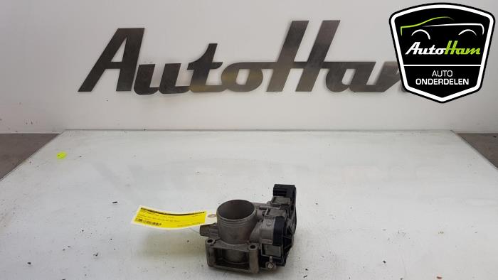 Używane Przepustnica Fiat Grande Punto (199) 1.2 Cena € 20,00 Procedura marży oferowane przez AutoHam
