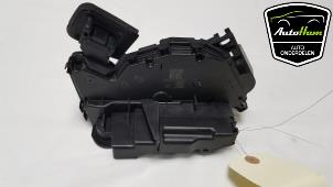 Used Rear door mechanism 4-door, right Volkswagen Polo VI (AW1) 1.0 12V BlueMotion Technology Price € 40,00 Margin scheme offered by AutoHam