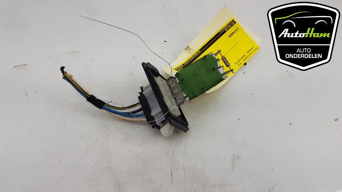 Heater resistor from a MINI Mini Cooper S (R53) 1.6 16V 2004