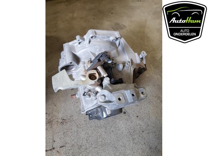 Gearbox from a Volkswagen Golf VII (AUA) 1.6 16V 2018