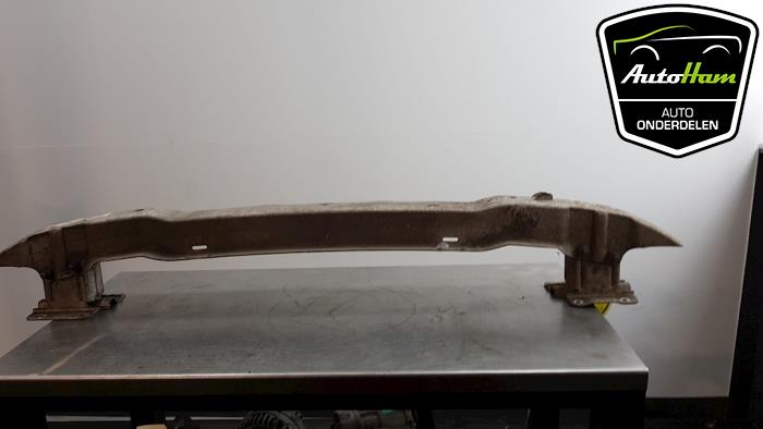 Rear bumper frame from a Opel Vectra C GTS 1.8 16V 2004