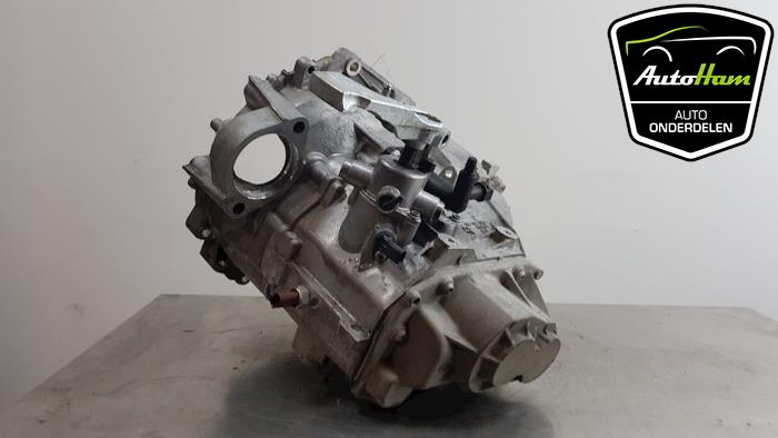 Gearbox from a Volkswagen Golf VII (AUA) 1.4 TSI BlueMotion Technology 125 16V 2017