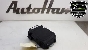 Used Display Multi Media control unit Peugeot 3008 I (0U/HU) 1.6 HDiF 16V Price on request offered by AutoHam