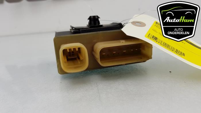 Glow plug relay from a Peugeot 207 SW (WE/WU) 1.6 HDi 16V 2008