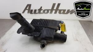 Usagé Boîtier filtre à air Porsche Boxster (986) 3.2 S 24V Prix sur demande proposé par AutoHam