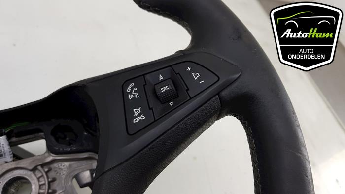 Steering wheel from a Opel Corsa E 1.4 16V 2017