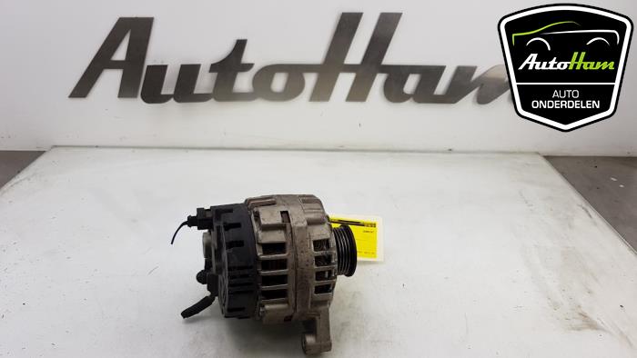 Begagnade Dynamo Audi A4 Avant (B5) 1.8 20V Pris € 50,00 Marginaltabell erbjuds av AutoHam