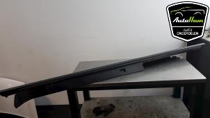 Used Sill, right Ford B-Max (JK8) 1.6 Ti-VCT 16V Price € 40,00 Margin scheme offered by AutoHam