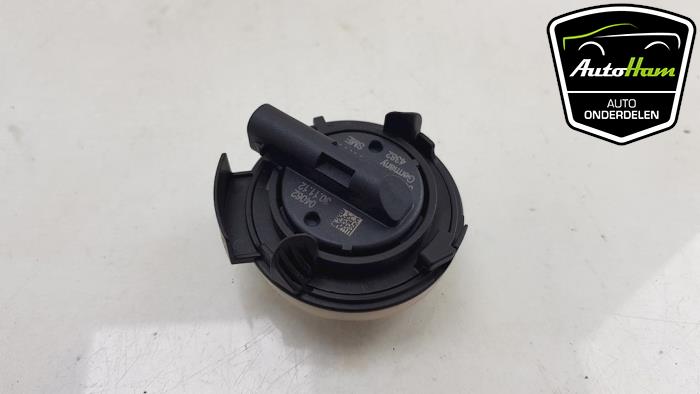 Sensor (other) from a Volkswagen Golf VII (AUA) 2.0 TDI 16V 2013