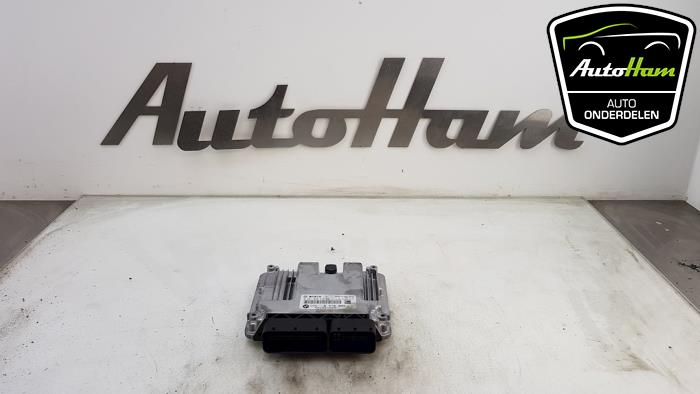 Used Engine management computer BMW 1 serie (F20) 118d 2.0 16V Price € 95,00 Margin scheme offered by AutoHam