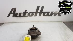 Used Engine mount BMW 1 serie (F20) 118d 2.0 16V Price € 25,00 Margin scheme offered by AutoHam