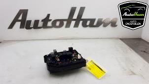 Used Fuse box Opel Karl 1.0 12V Price on request offered by AutoHam