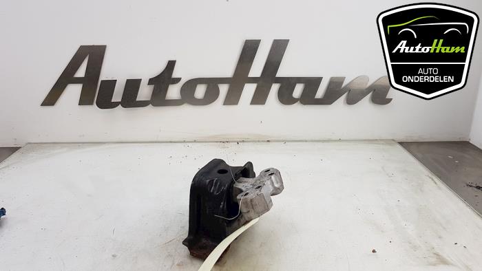 Used Engine mount Peugeot 207 CC (WB) 1.6 16V THP Price € 20,00 Margin scheme offered by AutoHam