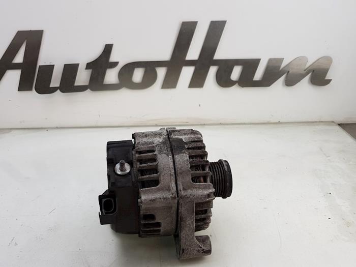 Gebrauchte Dynamo BMW 3 serie (F30) 318d 2.0 16V Preis € 75,00 Margenregelung angeboten von AutoHam