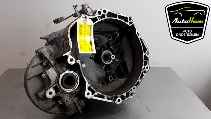 Gearbox Opel Corsa E 1.4 Turbo 16V - M320LUJ B14NEJ M32 - AutoHam