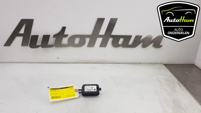 Używane Modul alarmu BMW 1 serie (F20) 118d 2.0 16V Cena € 35,00 Procedura marży oferowane przez AutoHam