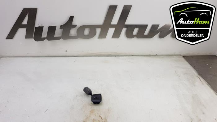 Używane Mikrofon BMW 1 serie (F20) 118d 2.0 16V Cena € 15,00 Procedura marży oferowane przez AutoHam