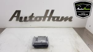 Used Engine management computer BMW 1 serie (E88) 118d 16V Price on request offered by AutoHam