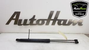 Usagé Kit amortisseur gaz hayon Ford Fiesta 6 (JA8) 1.0 SCI 12V 80 Prix € 15,00 Règlement à la marge proposé par AutoHam