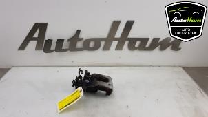 Usagé Etrier de frein (pince) arrière droit Opel Astra K 1.4 Turbo 16V Prix € 50,00 Règlement à la marge proposé par AutoHam
