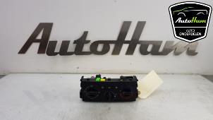 Usados Panel de control de calefacción Peugeot 207 SW (WE/WU) 1.6 16V Precio € 25,00 Norma de margen ofrecido por AutoHam