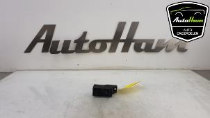 Used Glow plug relay Peugeot 207/207+ (WA/WC/WM) 1.6 HDi Price € 15,00 Margin scheme offered by AutoHam