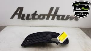 Używane Element zderzaka lewy przód Volkswagen Golf V (1K1) 1.6 Cena € 10,00 Procedura marży oferowane przez AutoHam