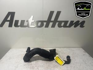Used Air intake hose BMW 3 serie (F30) 328d 2.0 16V Price € 25,00 Margin scheme offered by AutoHam
