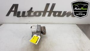 Used Engine mount Volkswagen Scirocco (137/13AD) 1.4 TSI 122 16V Price € 30,00 Margin scheme offered by AutoHam