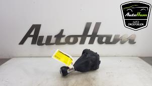 Używane Galka zmiany biegów Audi Q3 (8UB/8UG) 2.0 TDI 16V 150 Cena € 20,00 Procedura marży oferowane przez AutoHam