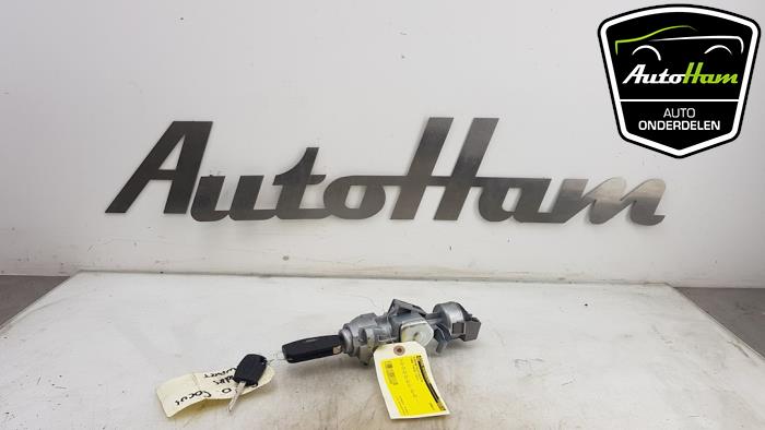 Używane Stacyjka + Kluczyk Ford Focus 2 1.6 TDCi 16V 90 Cena € 30,00 Procedura marży oferowane przez AutoHam