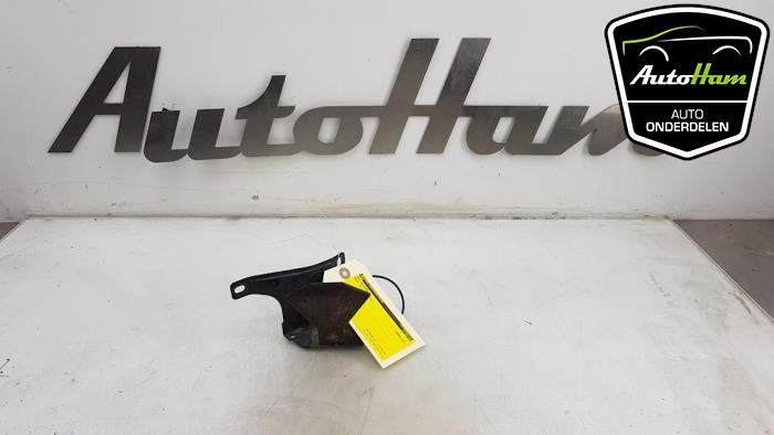 Używane Antena GPS Audi S3 Sportback (8VA/8VF) 2.0 T FSI 16V Cena € 10,00 Procedura marży oferowane przez AutoHam