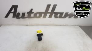 Usados Medidor de flujo de aire Peugeot 308 SW (L4/L9/LC/LJ/LR) 1.6 BlueHDi 115 Precio € 50,00 Norma de margen ofrecido por AutoHam