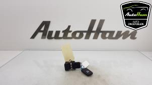 Gebrauchte Zündschloss + Schlüssel Volvo V40 (MV) 1.6 D2 Preis € 35,00 Margenregelung angeboten von AutoHam