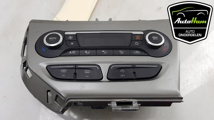 Heater control panel from a Ford Focus 3 Wagon 1.6 TDCi ECOnetic 2013