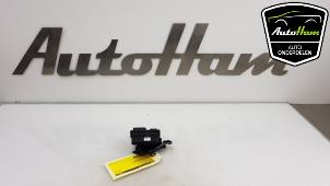 Usagé Boitier Adblue Audi Q3 (8UB/8UG) 2.0 TDI 16V 150 Prix € 35,00 Règlement à la marge proposé par AutoHam