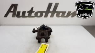 Used Rear brake calliper, left BMW 2 serie Active Tourer (F45) 220dA xDrive 2.0 TwinPower Turbo 16V Price € 20,00 Margin scheme offered by AutoHam